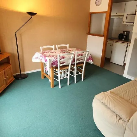 Luchon - T2 Pour 4 Pers. Avec Balcon Et Parking - Fr-1-313-185