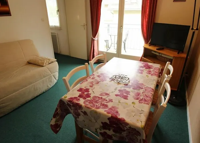 Apartment Luchon - T2 Pour 4 Pers. Avec Balcon Et Parking - Fr-1-313-185 *